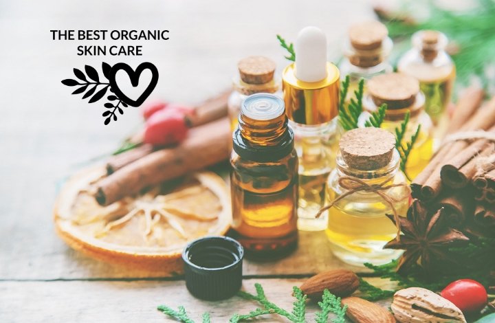 Essential Oil Blends for a Festive Winter